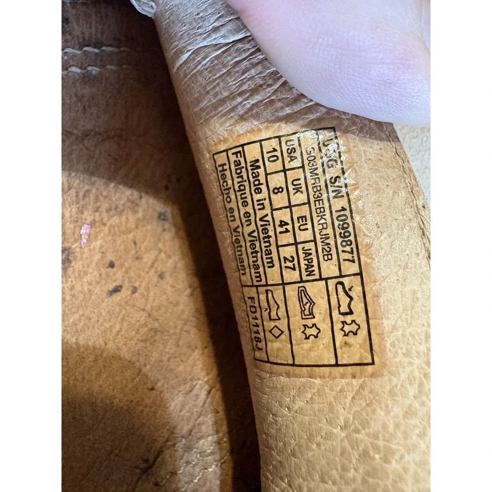 Used Ugg Soft Suede‎ Leather Tan Loafers Shoes Womens 10 Well Loved and Worn